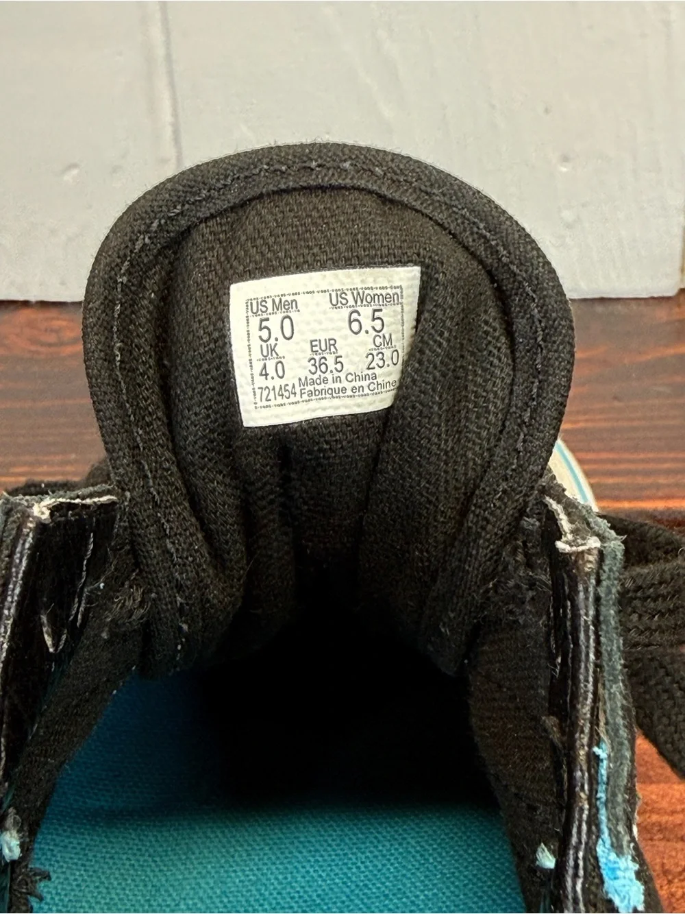 Vans Old Skool Bolt Black Blue Low Top Skate Shoes Women’s 6.5 Men’s 5